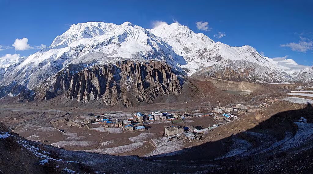 Manang Valley panoramic pictire from 100 baba monasteries